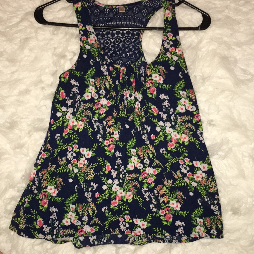 PRINCESS VERA WANG FLORAL TANK TOP